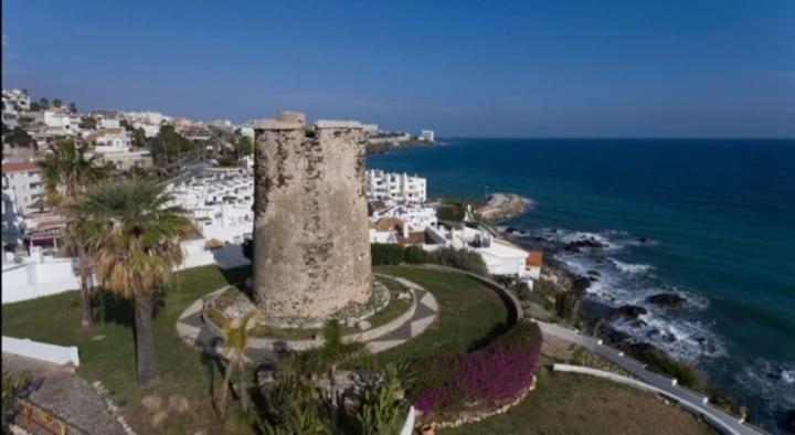 Espectacular Apartamento En Primera Linea De Playa Benalmádena Esterno foto