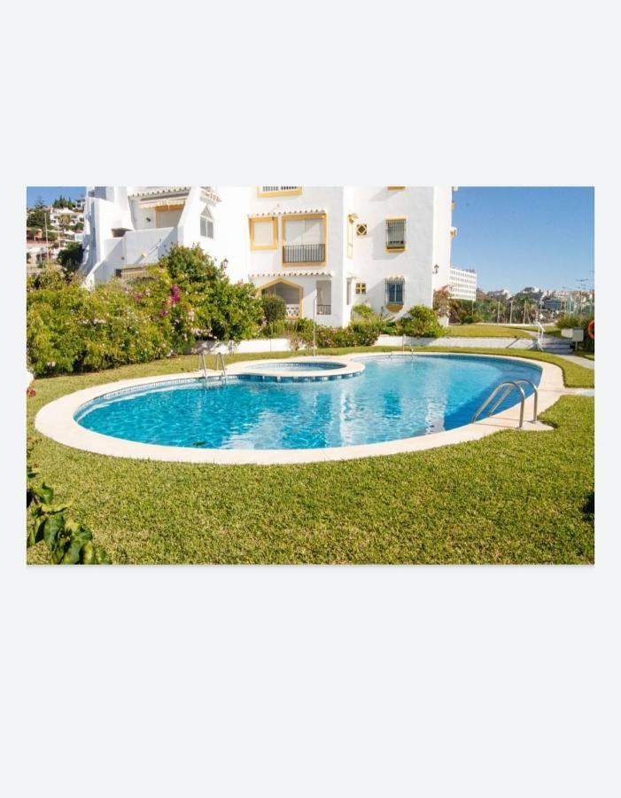 Espectacular Apartamento En Primera Linea De Playa Benalmádena Esterno foto